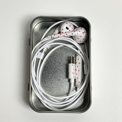 White Wired Earbuds