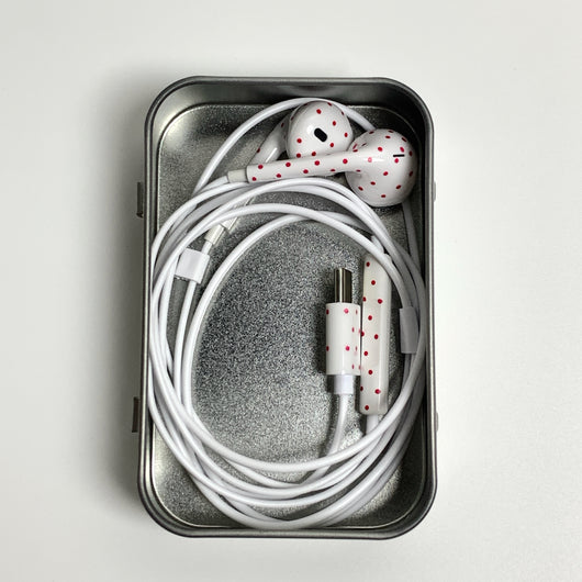 White Wired Earbuds